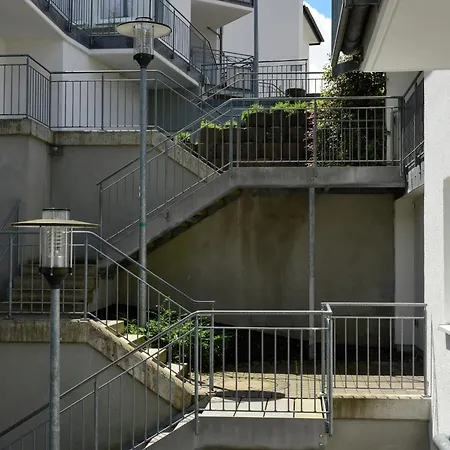 In The Centre Of With View アパート